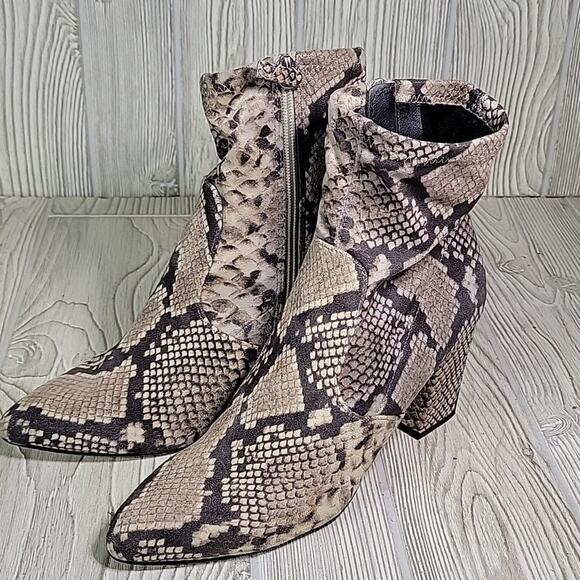 Steve Madden Elroy Snakeprint Ankle Boots Womens Size 8 - Picture 10 of 14